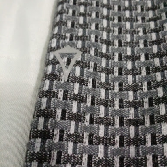 Ivivva leggings - Picture 2 of 5